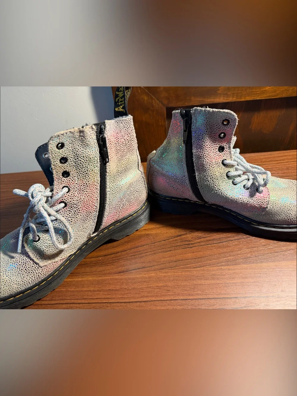 Dr. Martens 1460 Pascal J Iridescent Rainbow Suede Boots Sz 5 US L / Sz 4 US M